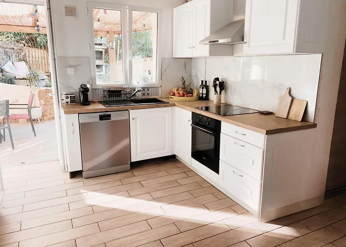 T3 Vue Et Coucher De Soleil Sur Les Iles Sanguinaires - Climatise * Pietrosella