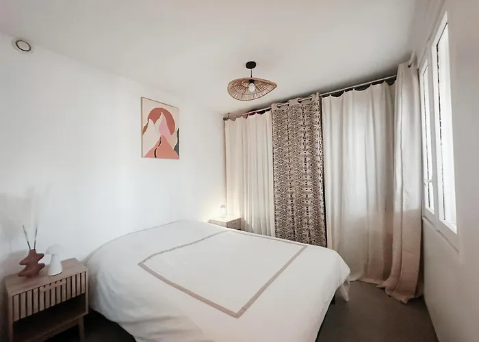 T3 Vue Et Coucher De Soleil Sur Les Iles Sanguinaires - Climatise * Pietrosella